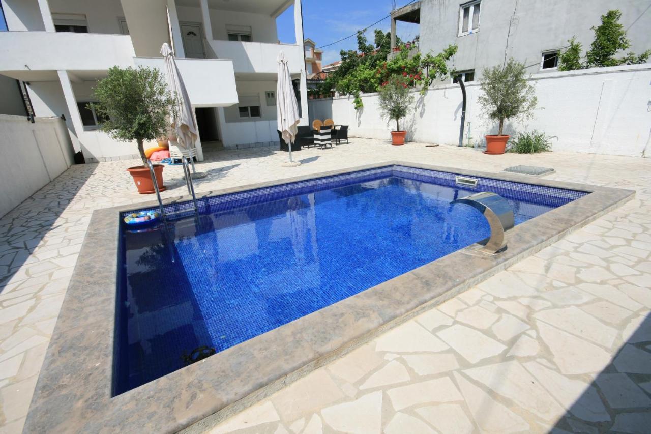 Apartmani Srdanovic Tivat Bagian luar foto
